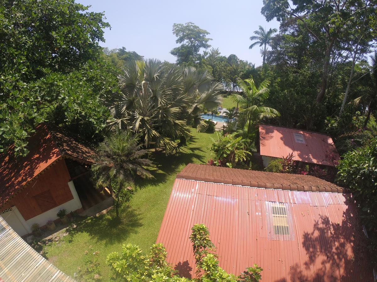Chalet Y Cabinas Hibiscus Cahuita Eksteriør bilde